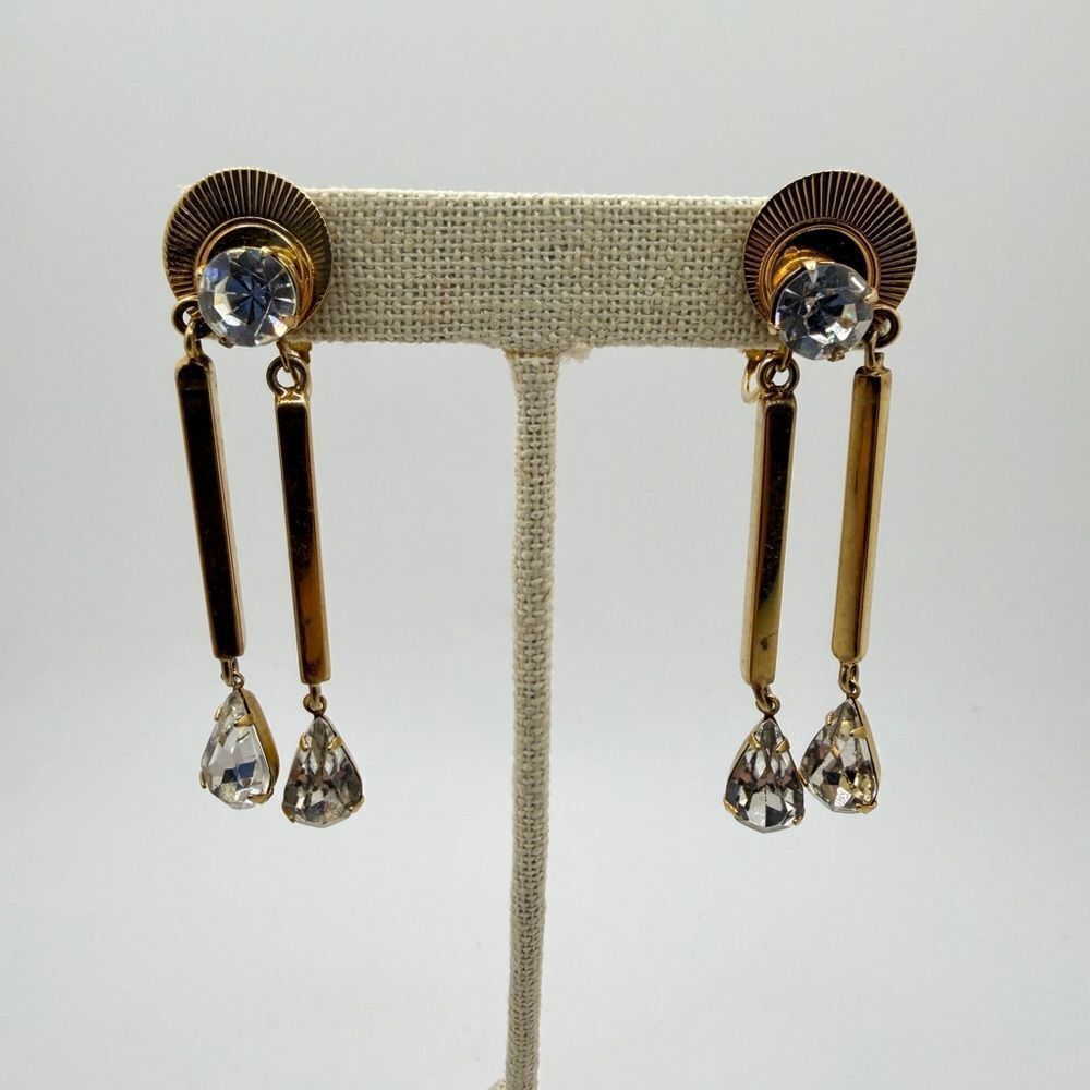 2.5" Vitoge Vintage MCM Rhinestone and Gold tone‎ metal clip on earrings!